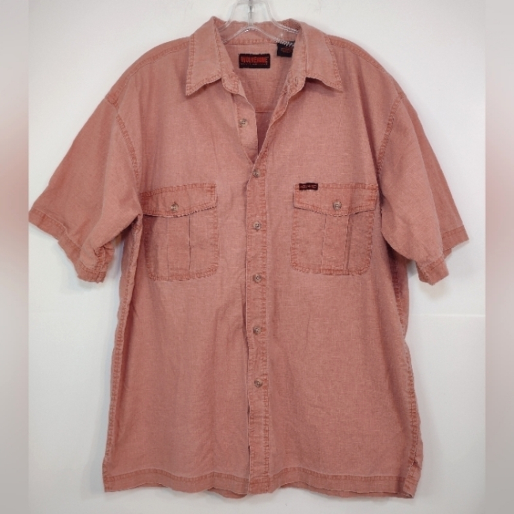 Wolverine Boots and wear men's short sleeve shirt size (L)